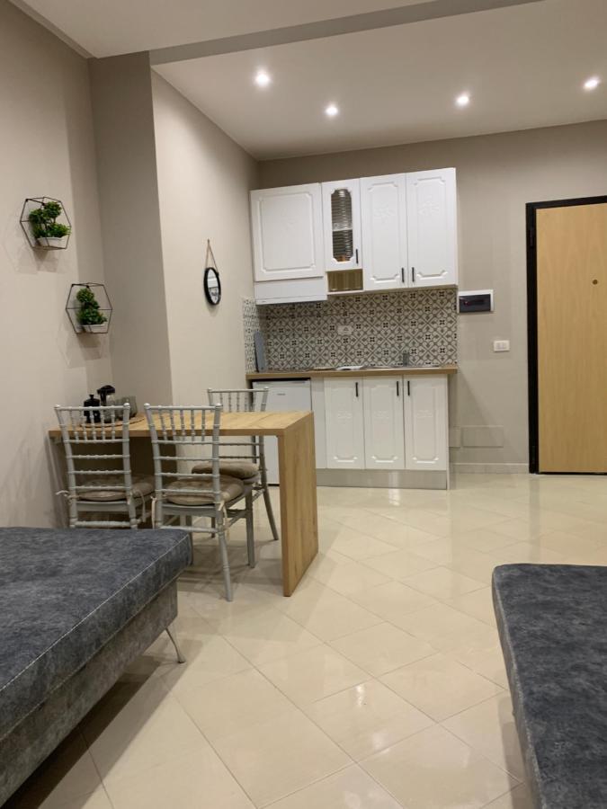 Girasole Apartments Vlorë 外观 照片